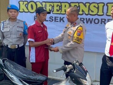 Konferensi pers Polsek Purworejo 