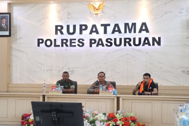 
					Polres Pasuruan Gelar Rapat Koordinasi Pengamanan Bromo KOM Challenge 2025